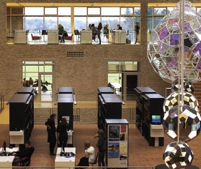 Photo of A.P. Møller School by C.F. Møller Architects. Photo credit: Paul Ib Henriksen.